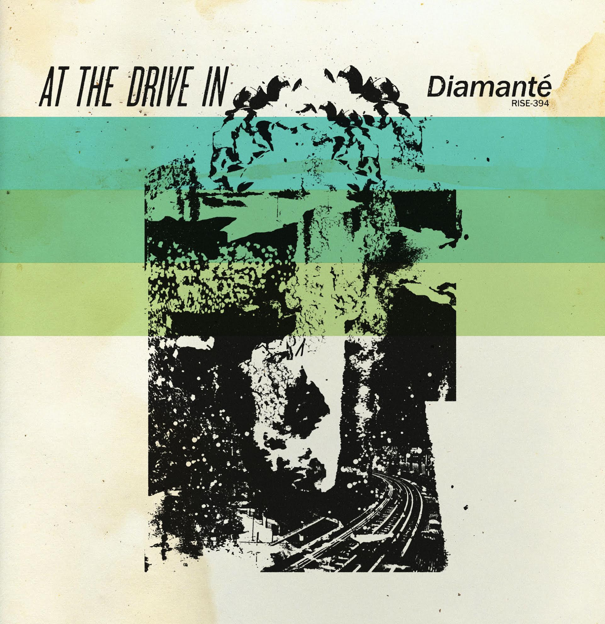 Relationship of command at the drive-in. At the drive in band. Rise in the drive. At the drive-in. Relationship of command at the drive-in.